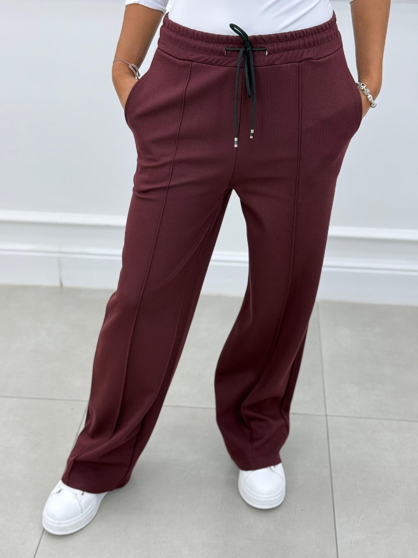 Sofia – Tweedelig pak met blazer en lange broek
