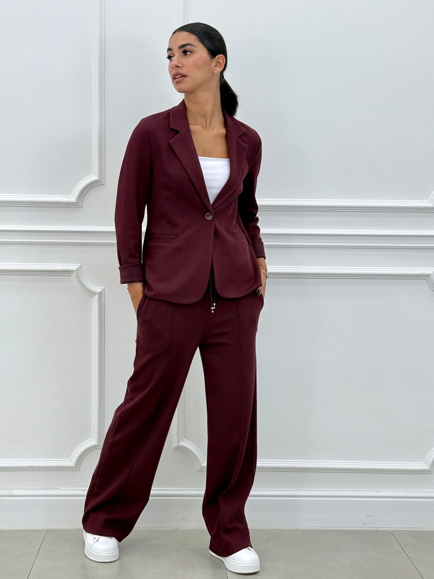 Sofia – Tweedelig pak met blazer en lange broek