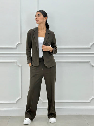 Sofia – Tweedelig pak met blazer en lange broek
