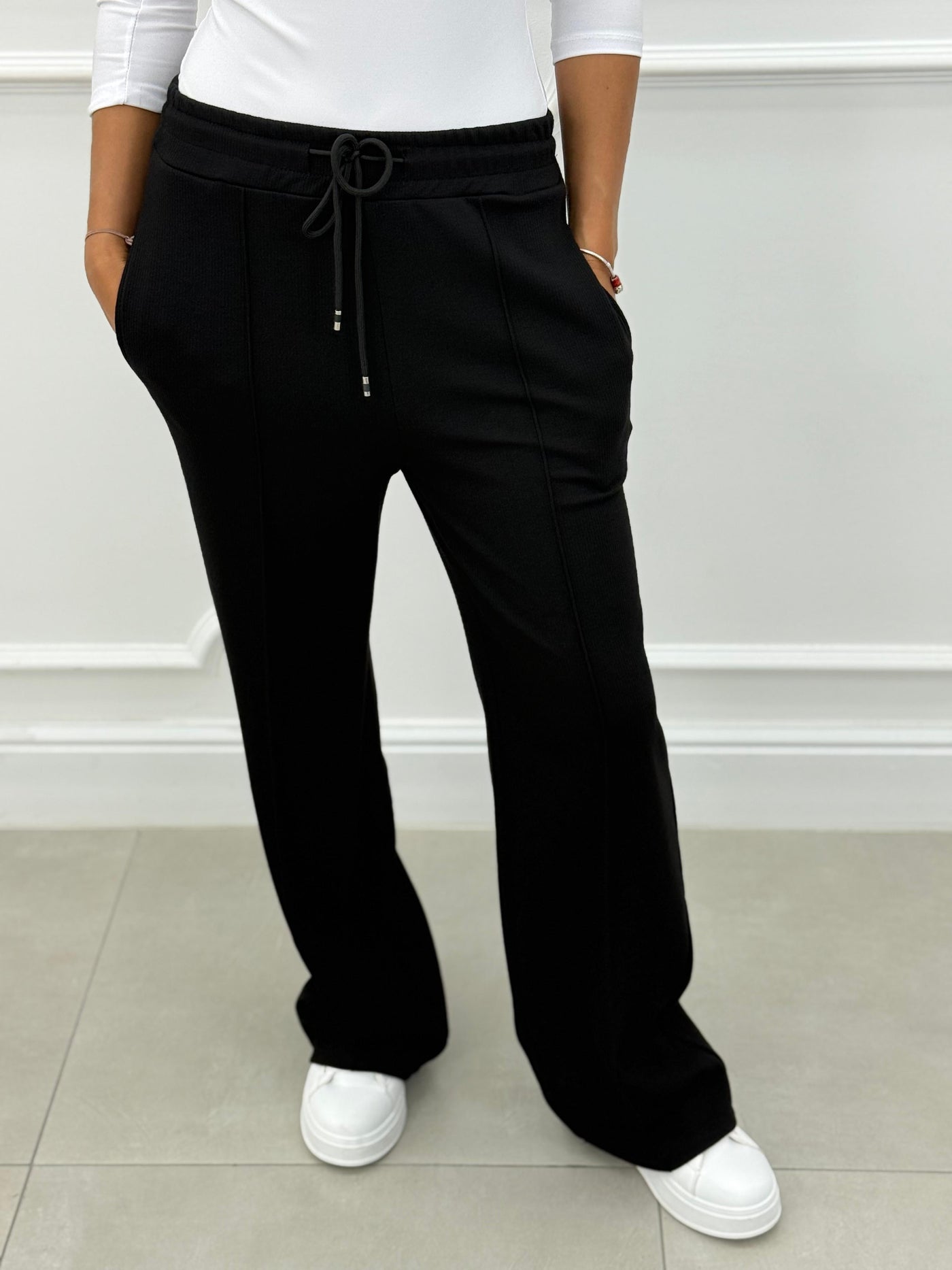 Sofia – Tweedelig pak met blazer en lange broek